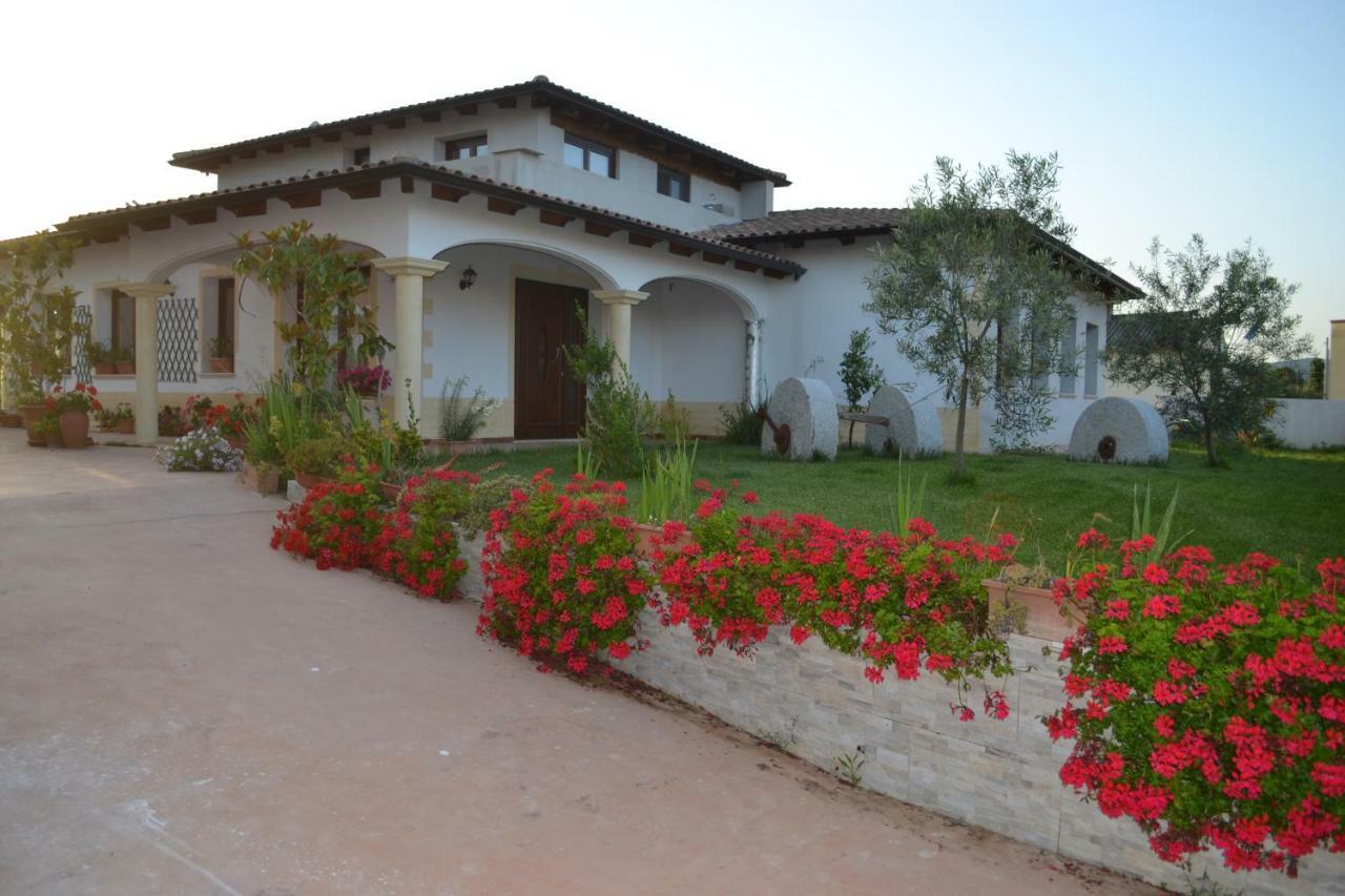 Bed and Breakfast I Giganti Риола-Сардо Экстерьер фото